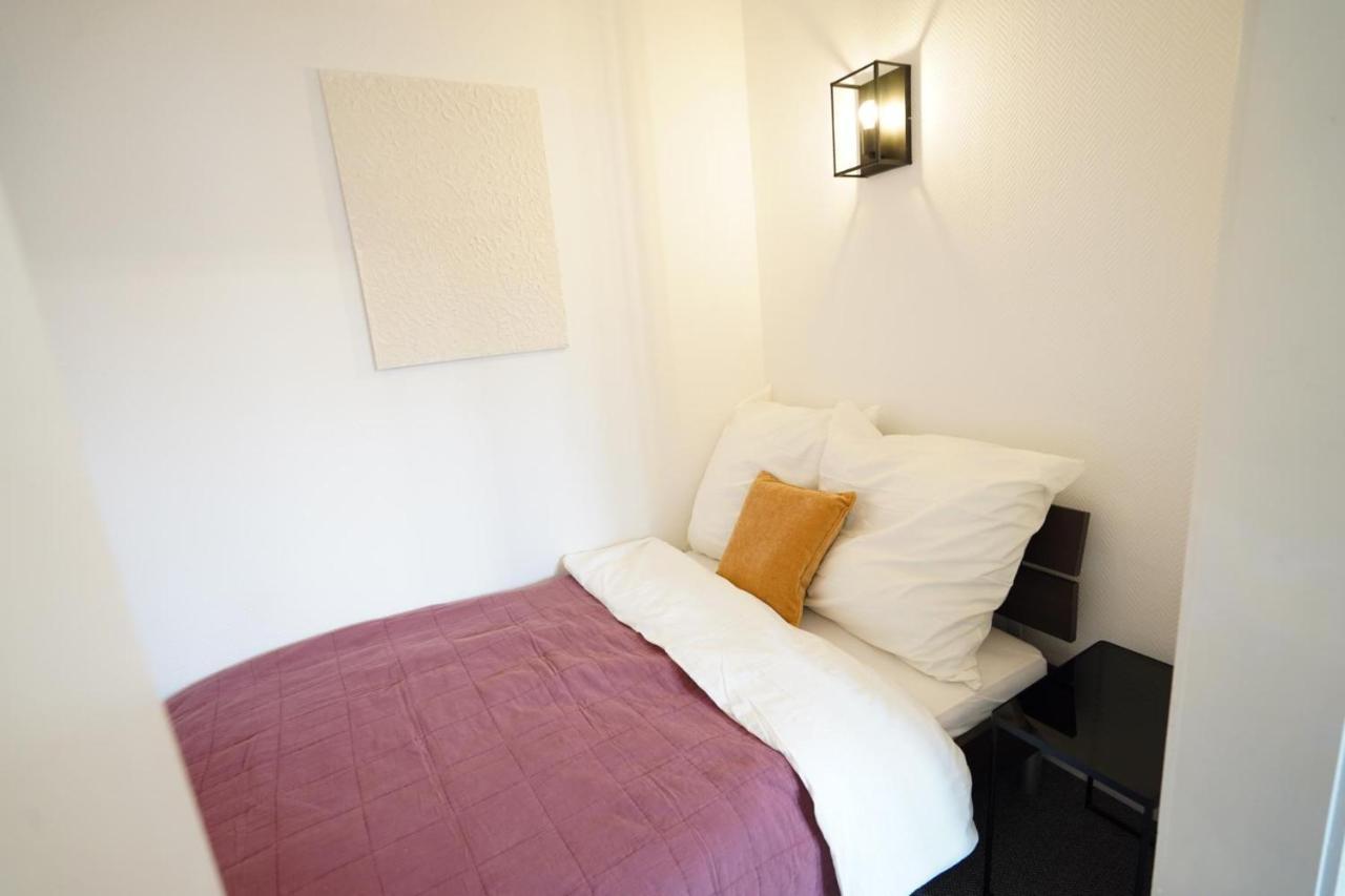 Dein Flughafen Messe Appartment Nahe Duesseldorf 1 Duisburg Luaran gambar